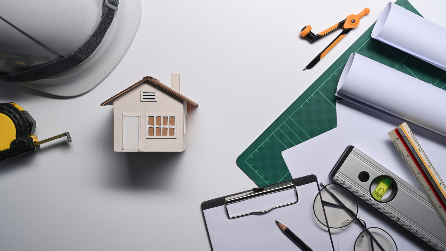 Construction estimate vs construction budget: what's the difference?